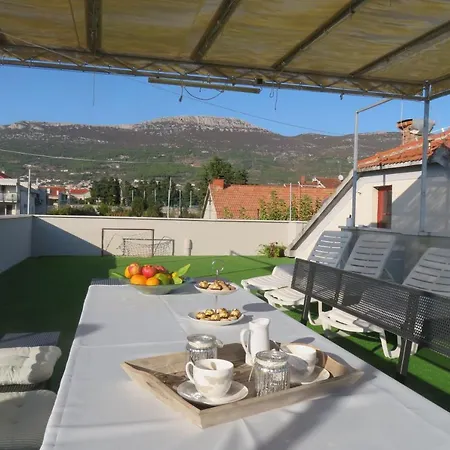 By The Sea And Beach With Roof Terrace Apartment *