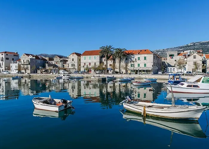 By The Sea And With Roof Terrace