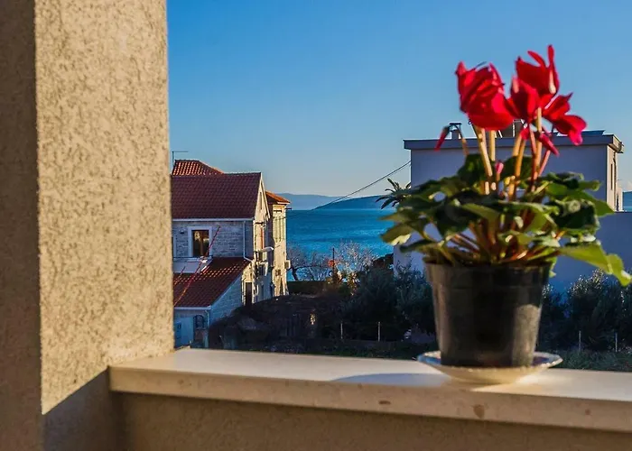 By The Sea And With Roof Terrace