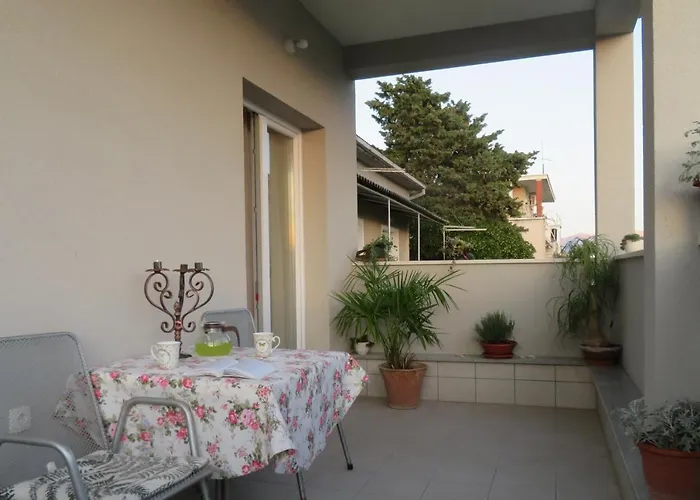 By The Sea And With Roof Terrace *